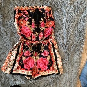Sleeveless Romper size small